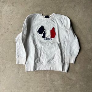 Agatha Cub White Sweatshirt with Navy and Red Dog Motif